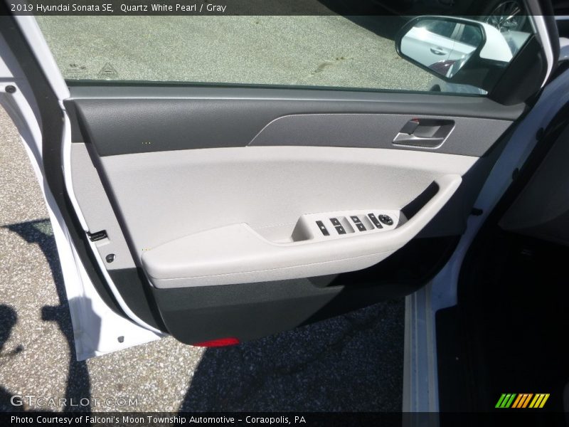 Quartz White Pearl / Gray 2019 Hyundai Sonata SE