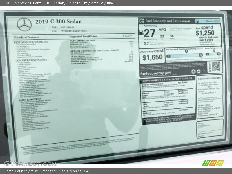 Selenite Grey Metallic / Black 2019 Mercedes-Benz C 300 Sedan