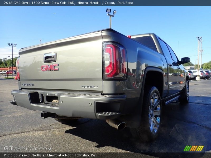Mineral Metallic / Cocoa/­Dark Sand 2018 GMC Sierra 1500 Denali Crew Cab 4WD