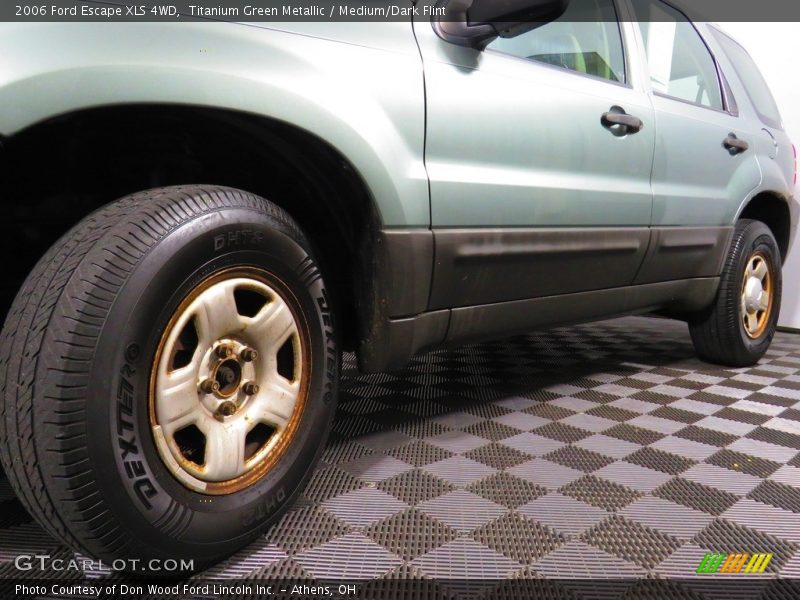 Titanium Green Metallic / Medium/Dark Flint 2006 Ford Escape XLS 4WD
