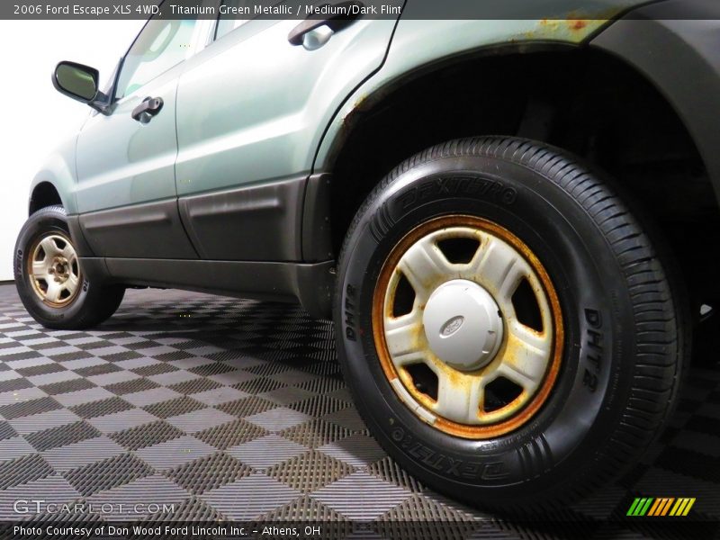 Titanium Green Metallic / Medium/Dark Flint 2006 Ford Escape XLS 4WD
