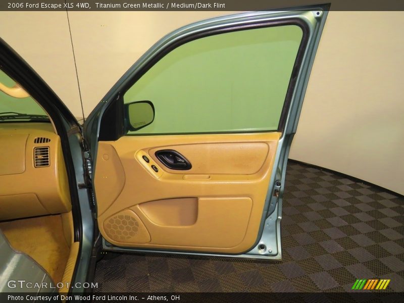 Titanium Green Metallic / Medium/Dark Flint 2006 Ford Escape XLS 4WD