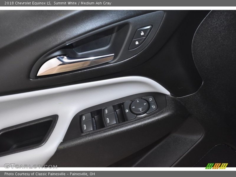 Summit White / Medium Ash Gray 2018 Chevrolet Equinox LS