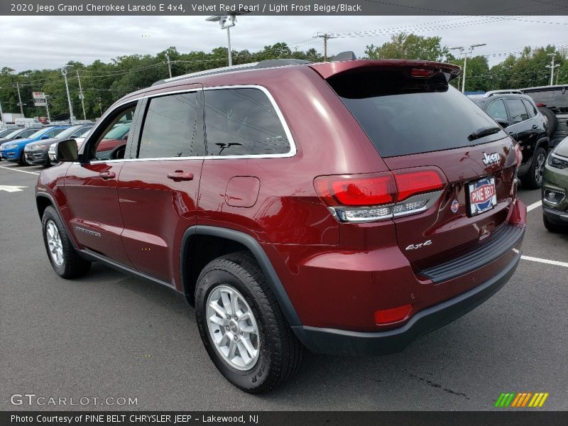 Velvet Red Pearl / Light Frost Beige/Black 2020 Jeep Grand Cherokee Laredo E 4x4
