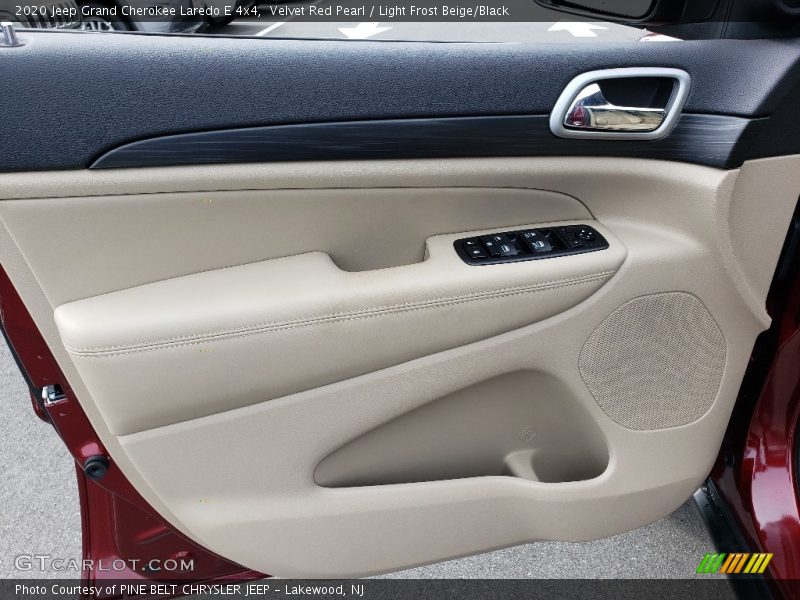 Velvet Red Pearl / Light Frost Beige/Black 2020 Jeep Grand Cherokee Laredo E 4x4