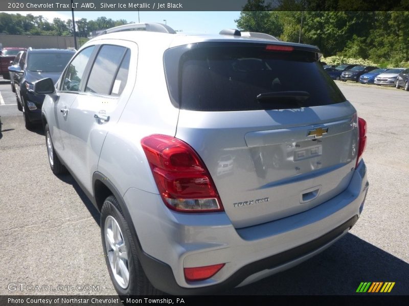 Silver Ice Metallic / Jet Black 2020 Chevrolet Trax LT AWD