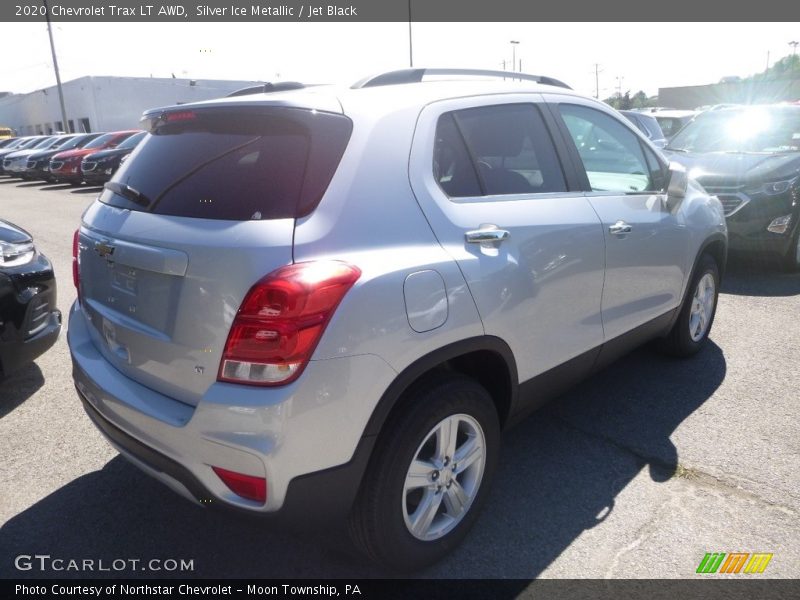 Silver Ice Metallic / Jet Black 2020 Chevrolet Trax LT AWD