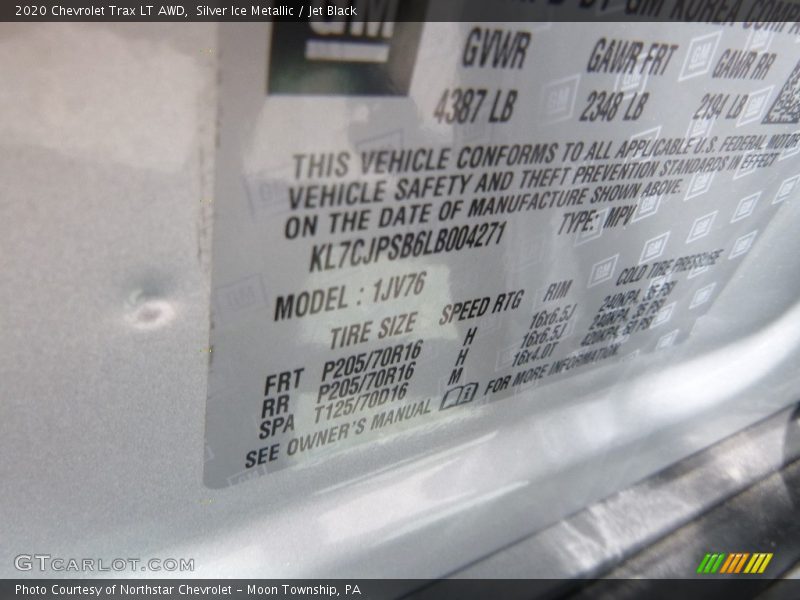 Silver Ice Metallic / Jet Black 2020 Chevrolet Trax LT AWD