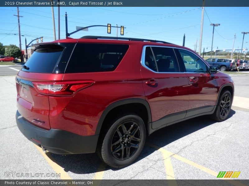 Cajun Red Tintcoat / Jet Black 2019 Chevrolet Traverse LT AWD