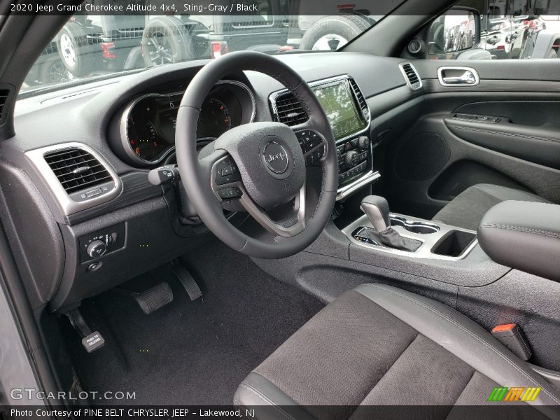 Sting-Gray / Black 2020 Jeep Grand Cherokee Altitude 4x4