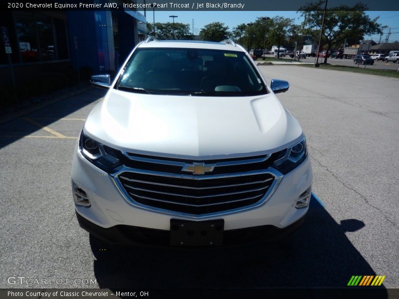 Iridescent Pearl Tricoat / Jet Black/Brandy 2020 Chevrolet Equinox Premier AWD