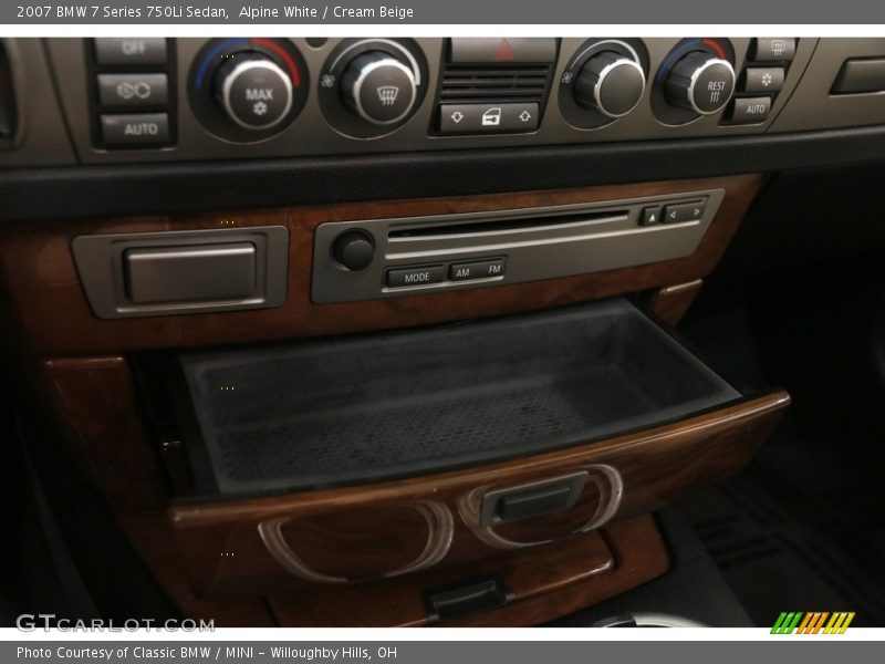 Alpine White / Cream Beige 2007 BMW 7 Series 750Li Sedan