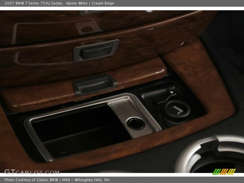 Alpine White / Cream Beige 2007 BMW 7 Series 750Li Sedan