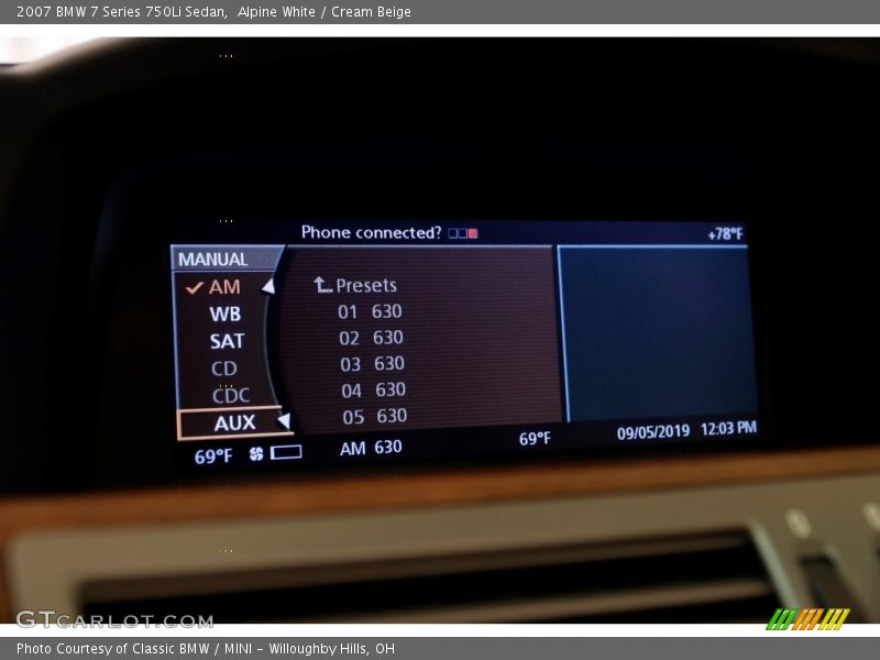 Alpine White / Cream Beige 2007 BMW 7 Series 750Li Sedan