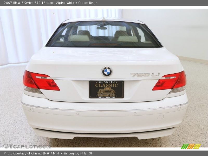 Alpine White / Cream Beige 2007 BMW 7 Series 750Li Sedan