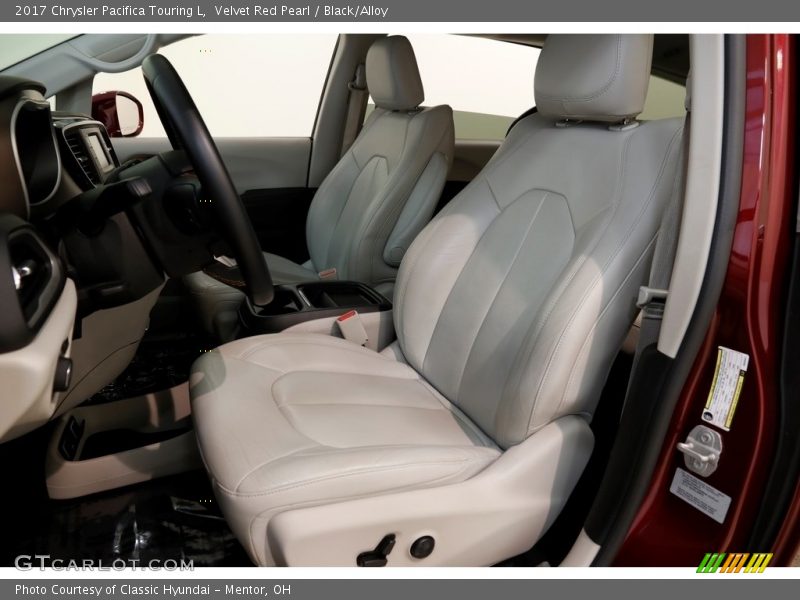 Velvet Red Pearl / Black/Alloy 2017 Chrysler Pacifica Touring L