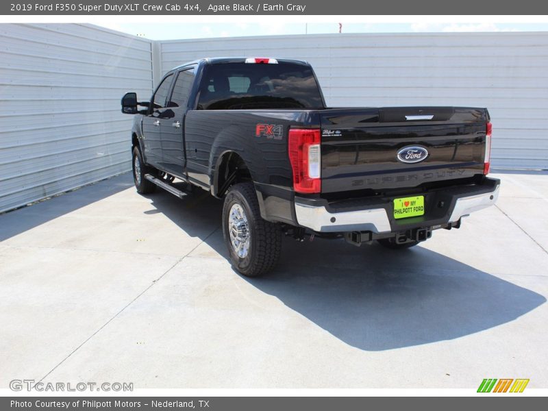 Agate Black / Earth Gray 2019 Ford F350 Super Duty XLT Crew Cab 4x4