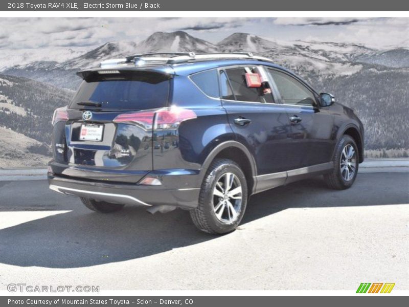 Electric Storm Blue / Black 2018 Toyota RAV4 XLE