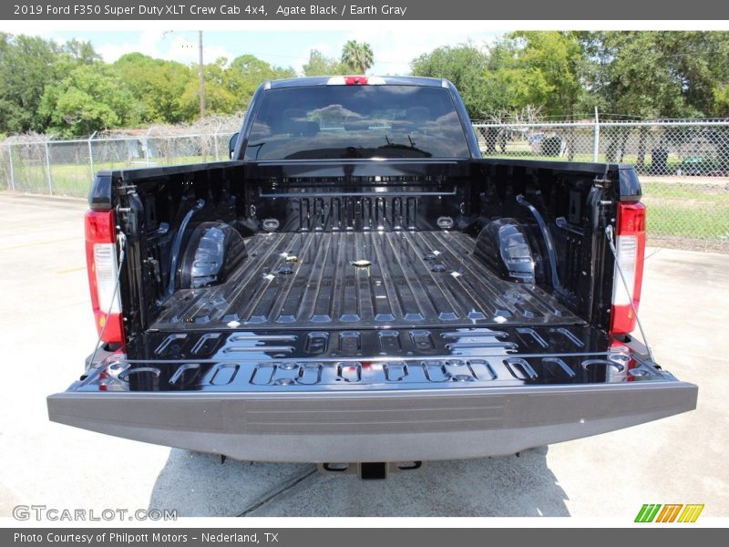 Agate Black / Earth Gray 2019 Ford F350 Super Duty XLT Crew Cab 4x4
