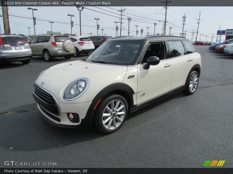 Pepper White / Carbon Black 2019 Mini Clubman Cooper All4