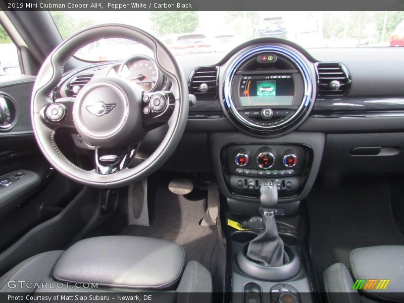 Dashboard of 2019 Clubman Cooper All4