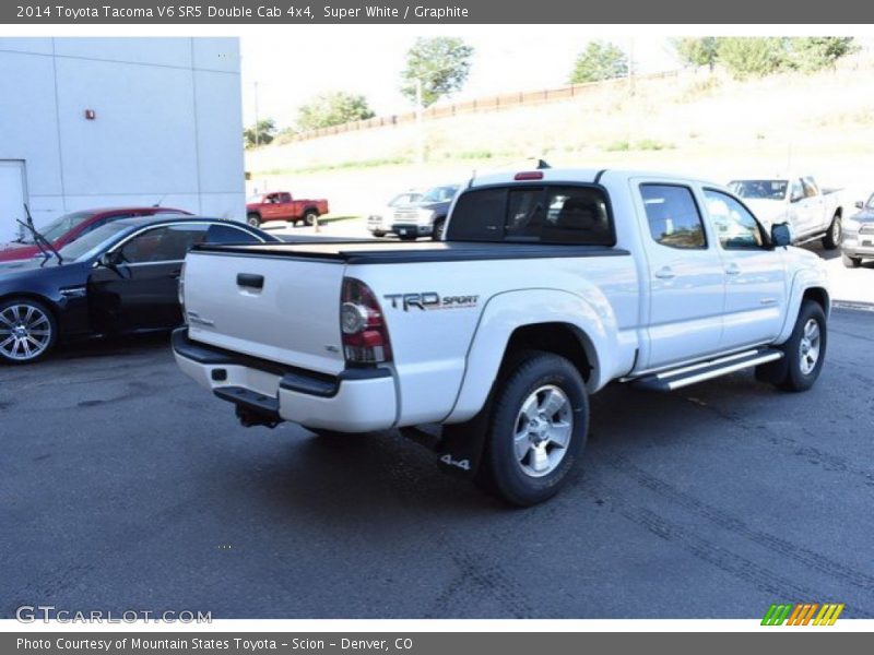 Super White / Graphite 2014 Toyota Tacoma V6 SR5 Double Cab 4x4