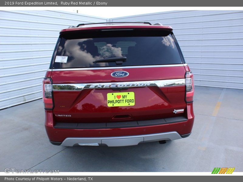 Ruby Red Metallic / Ebony 2019 Ford Expedition Limited