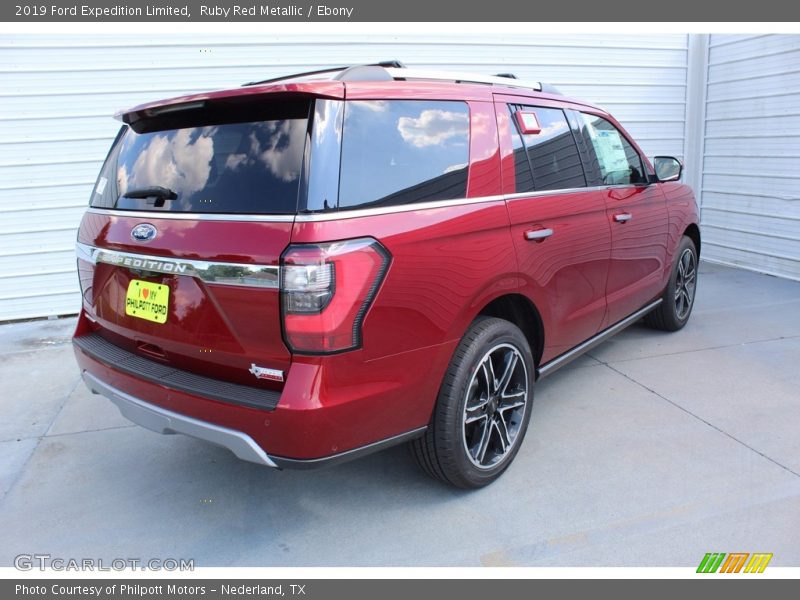 Ruby Red Metallic / Ebony 2019 Ford Expedition Limited