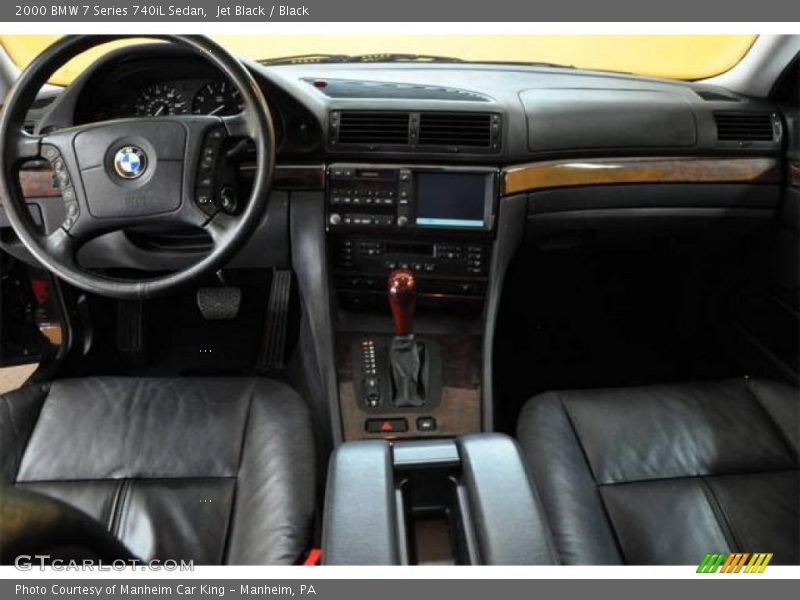 Jet Black / Black 2000 BMW 7 Series 740iL Sedan
