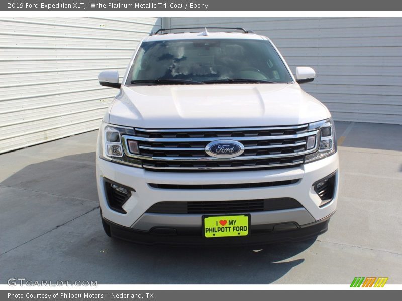 White Platinum Metallic Tri-Coat / Ebony 2019 Ford Expedition XLT