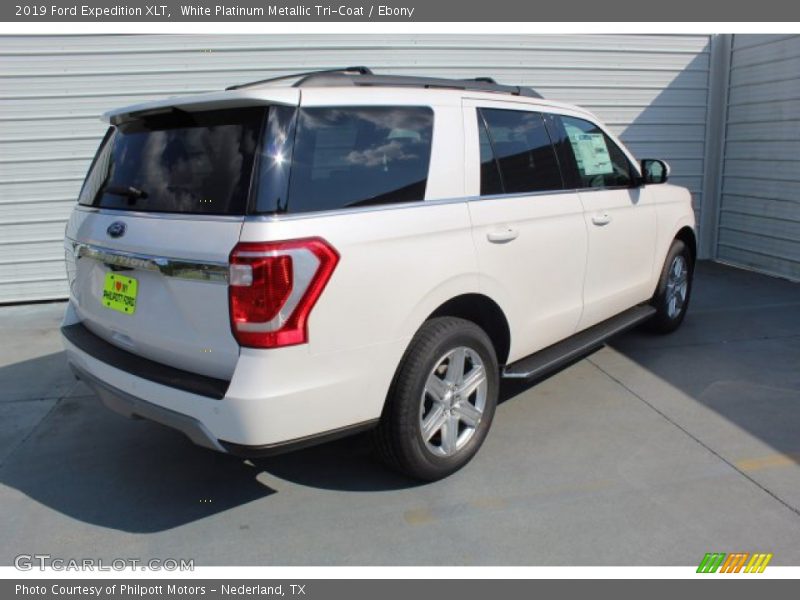 White Platinum Metallic Tri-Coat / Ebony 2019 Ford Expedition XLT