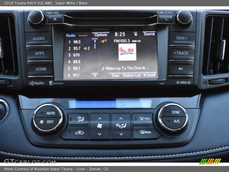 Super White / Black 2018 Toyota RAV4 XLE AWD