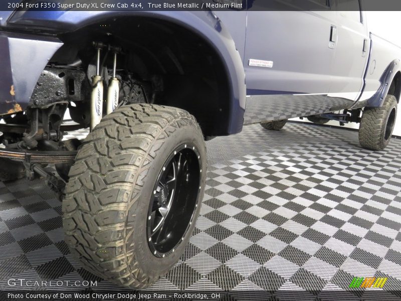 True Blue Metallic / Medium Flint 2004 Ford F350 Super Duty XL Crew Cab 4x4
