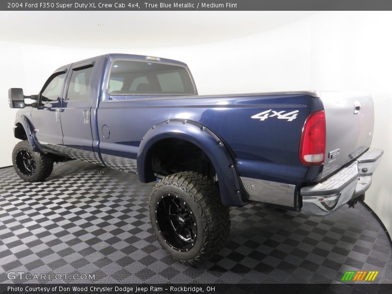 True Blue Metallic / Medium Flint 2004 Ford F350 Super Duty XL Crew Cab 4x4