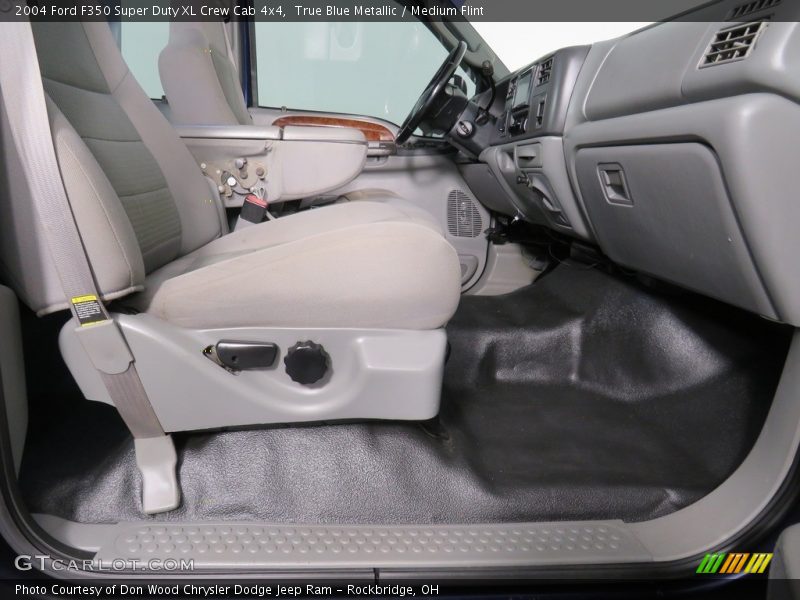 True Blue Metallic / Medium Flint 2004 Ford F350 Super Duty XL Crew Cab 4x4