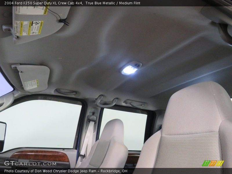 True Blue Metallic / Medium Flint 2004 Ford F350 Super Duty XL Crew Cab 4x4