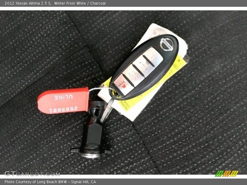 Winter Frost White / Charcoal 2012 Nissan Altima 2.5 S