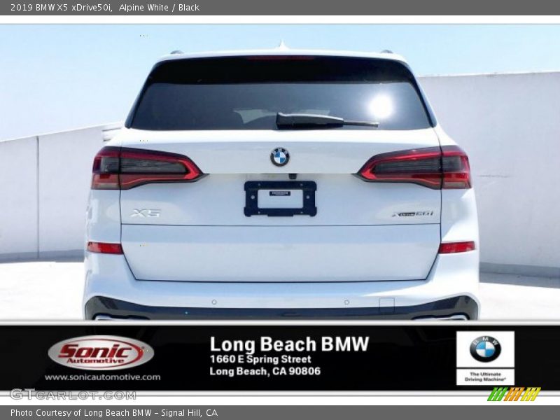 Alpine White / Black 2019 BMW X5 xDrive50i