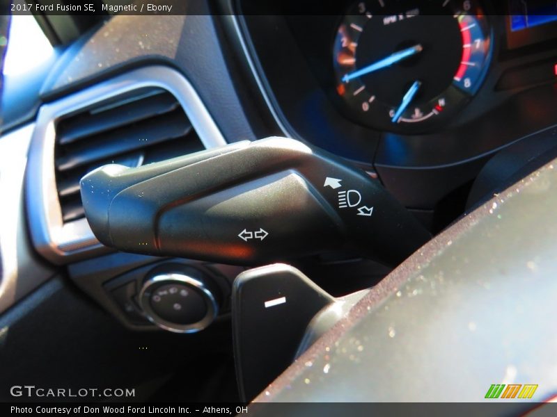 Magnetic / Ebony 2017 Ford Fusion SE