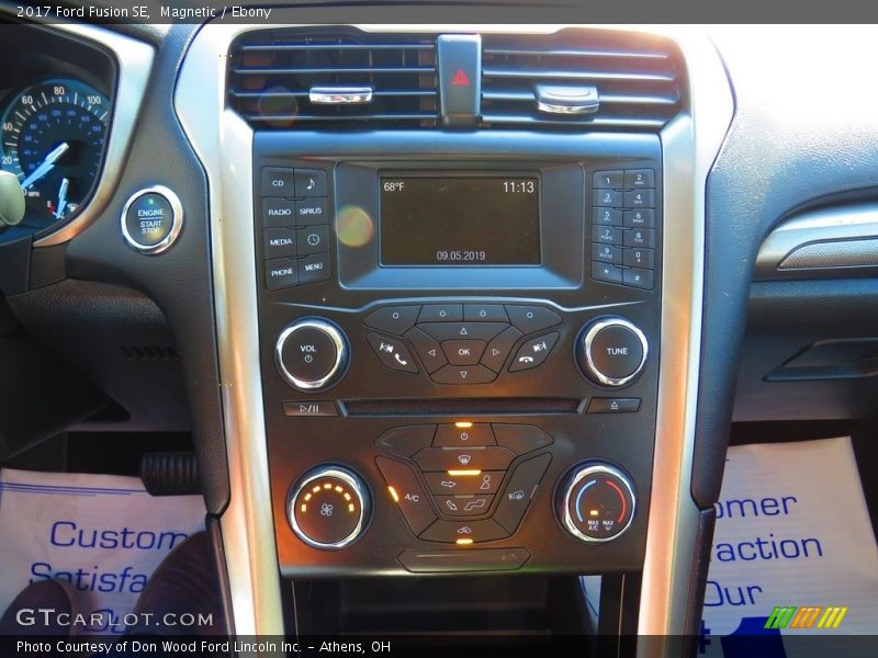Magnetic / Ebony 2017 Ford Fusion SE