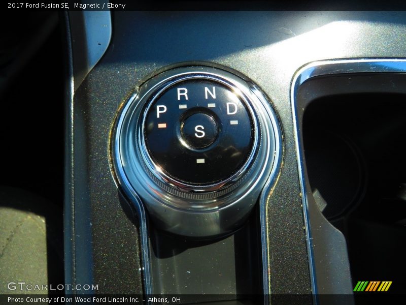 Magnetic / Ebony 2017 Ford Fusion SE