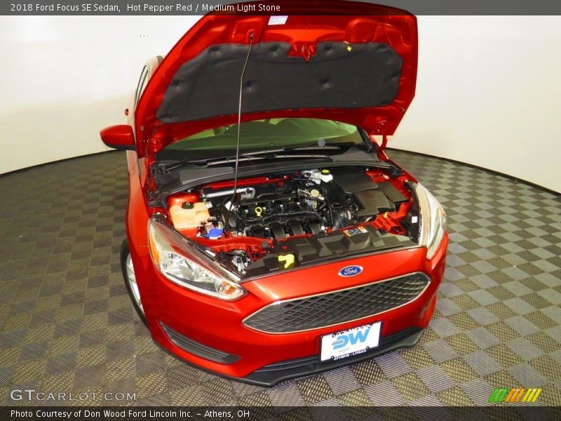 Hot Pepper Red / Medium Light Stone 2018 Ford Focus SE Sedan