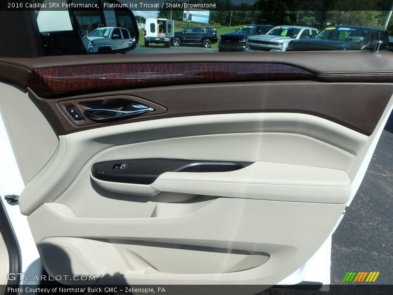 Platinum Ice Tricoat / Shale/Brownstone 2016 Cadillac SRX Performance