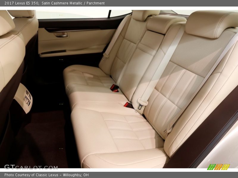 Satin Cashmere Metallic / Parchment 2017 Lexus ES 350