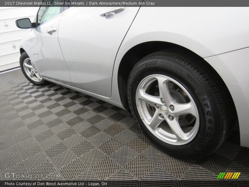 Silver Ice Metallic / Dark Atmosphere/Medium Ash Gray 2017 Chevrolet Malibu LS