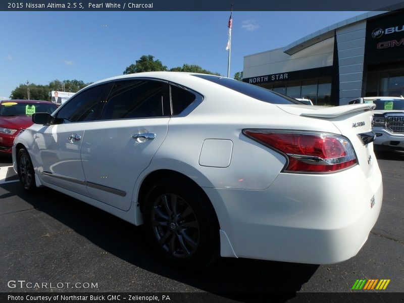 Pearl White / Charcoal 2015 Nissan Altima 2.5 S