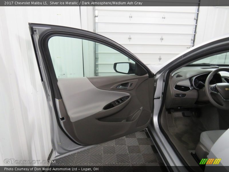 Silver Ice Metallic / Dark Atmosphere/Medium Ash Gray 2017 Chevrolet Malibu LS