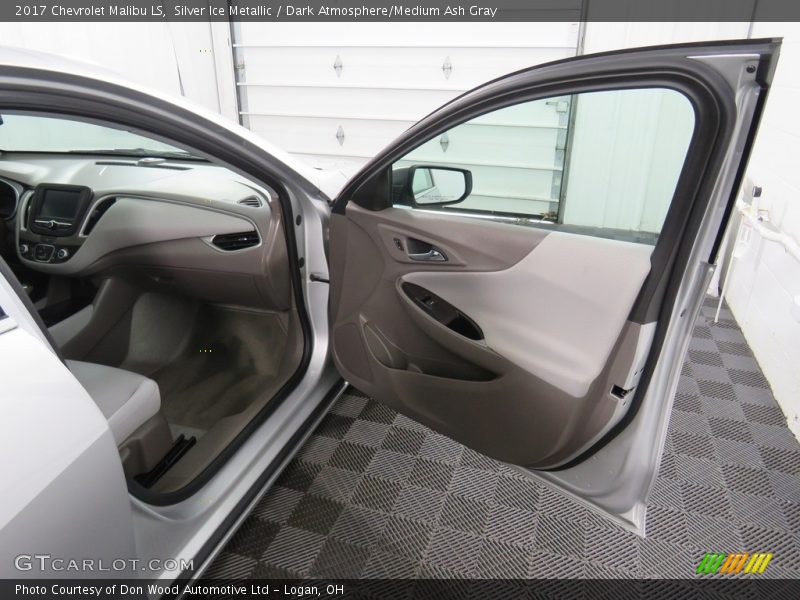 Silver Ice Metallic / Dark Atmosphere/Medium Ash Gray 2017 Chevrolet Malibu LS