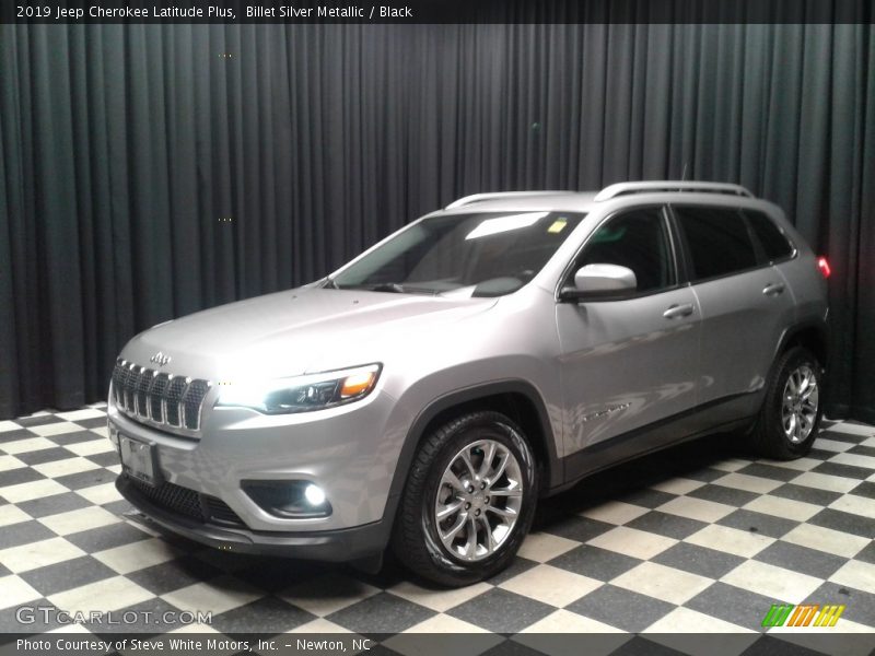 Billet Silver Metallic / Black 2019 Jeep Cherokee Latitude Plus