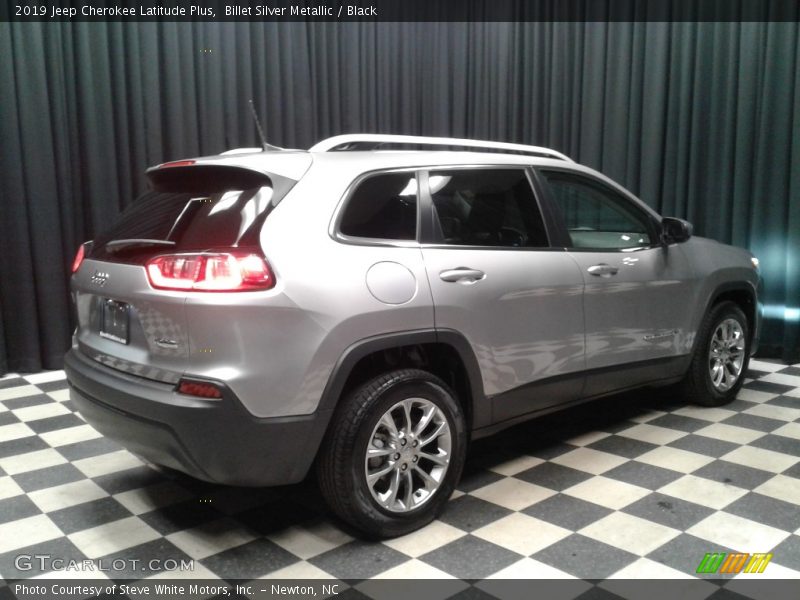 Billet Silver Metallic / Black 2019 Jeep Cherokee Latitude Plus